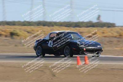 media/Oct-02-2022-24 Hours of Lemons (Sun) [[cb81b089e1]]/915am (I-5)/